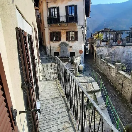 Casa Alla Fontana Faggeto Lario Exterior photo